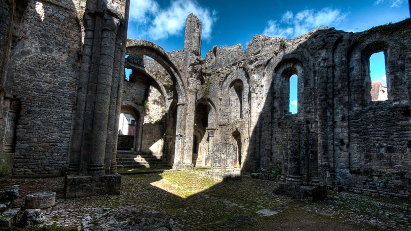 PHOab053b9a-e1d9-11e4-913a-29b7eebe77ba-805x453